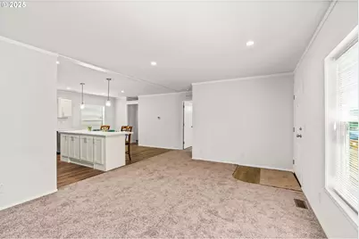 1025 S 6th St #83, Harrisburg, OR 97446 - Photo 6