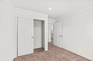 1025 S 6th St, Harrisburg, OR 97446 - Photo 18