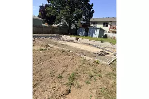 114 Getchell Ct, Amity, OR 97101 - Photo 1