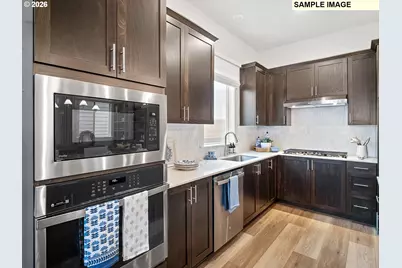 18354 SW Weeks Way, Beaverton, OR 97003 - Photo 8