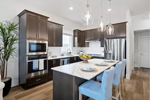 18354 SW Weeks Way, Beaverton, OR 97003 - Photo 10