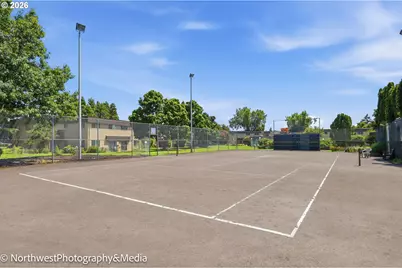 2727 Gateway St #6, Springfield, OR 97477 - Photo 32
