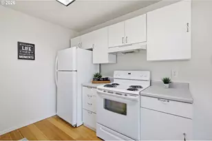 2727 Gateway St, Springfield, OR 97477 - Photo 14