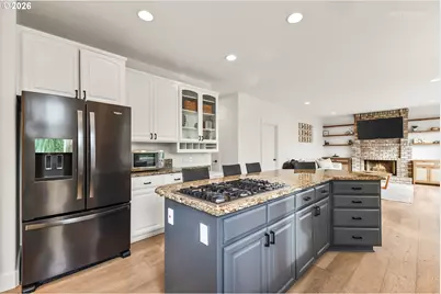 21390 Horton Ct, West Linn, OR 97068 - Photo 10