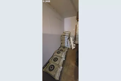 205 William St, Enterprise, OR 97828 - Photo 20