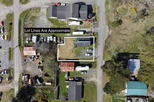 195 17th St SE, Bandon, OR 97411 - Photo 16