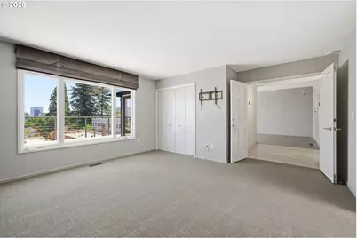 2330 SW Cactus Dr, Portland, OR 97205 - Photo 32