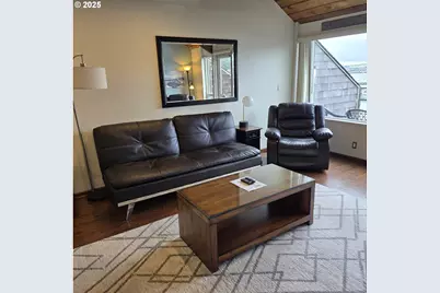 1000 SE Bay Blvd #403, Newport, OR 97365 - Photo 4