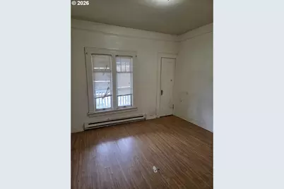 907 S 4th Ave, Kelso, WA 98626 - Photo 10