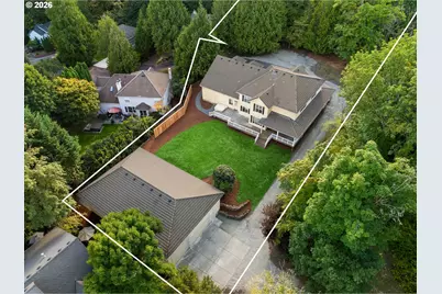 11007 SW 32nd Ave, Portland, OR 97219 - Photo 32