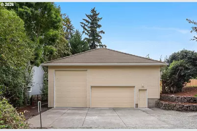 11007 SW 32nd Ave, Portland, OR 97219 - Photo 4