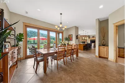 130 Stengar Ln, Roseburg, OR 97471 - Photo 12