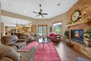 130 Stengar Ln, Roseburg, OR 97471 - Photo 6