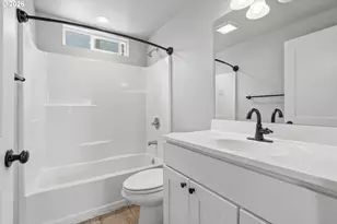 17673 S Hattan Rd, Oregon City, OR 97045 - Photo 12