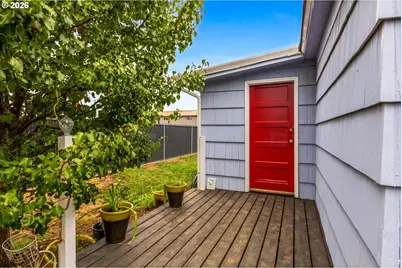 1071 SW Church St, Dallas, OR 97338 - Photo 20