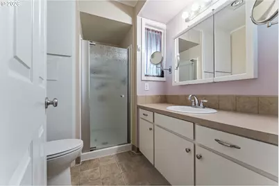 11341 SW Springwood Dr, Portland, OR 97223 - Photo 18