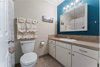 11341 SW Springwood Dr, Portland, OR 97223 - Photo 22