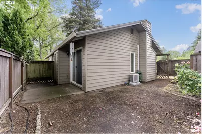 11341 SW Springwood Dr, Portland, OR 97223 - Photo 24