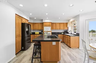 2652 SW Phyllis Dr, Gresham, OR 97080 - Photo 12