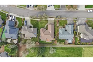 2652 SW Phyllis Dr, Gresham, OR 97080 - Photo 44