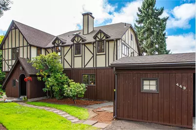 441 W D St, Springfield, OR 97477 - Photo 4