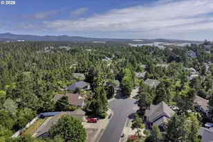 109 Ocean View Ct, Florence, OR 97439 - Photo 44