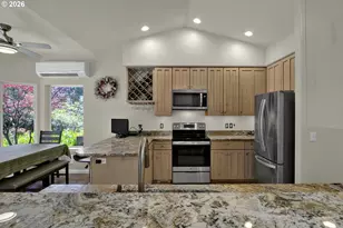 109 Ocean View Ct, Florence, OR 97439 - Photo 18
