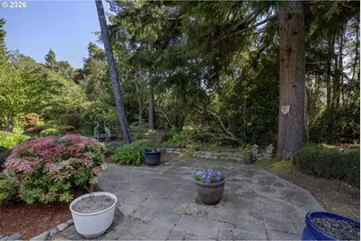 109 Ocean View Ct, Florence, OR 97439 - Photo 38