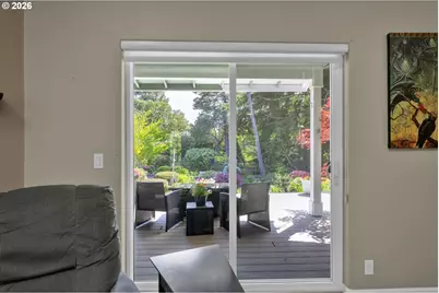 109 Ocean View Ct, Florence, OR 97439 - Photo 12
