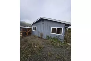 3612 NW Joseph St, Roseburg, OR 97470 - Photo 2