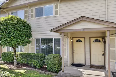 681 32nd St #2, Washougal, WA 98671 - Photo 2