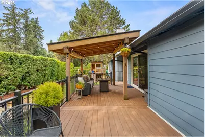 2130 SW Marigold St, Portland, OR 97219 - Photo 40