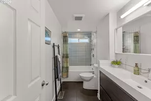 2130 SW Marigold St, Portland, OR 97219 - Photo 26