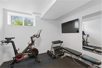 2130 SW Marigold St, Portland, OR 97219 - Photo 36