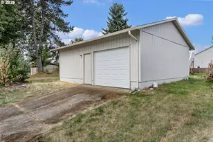 13017 Setera Cir, Oregon City, OR 97045 - Photo 4