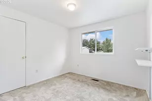 13017 Setera Cir, Oregon City, OR 97045 - Photo 16