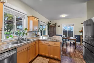 1965 SW 42nd St, Redmond, OR 97756 - Photo 10