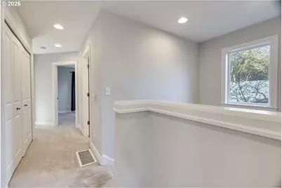 6014 S View Point Ter, Portland, OR 97239 - Photo 26