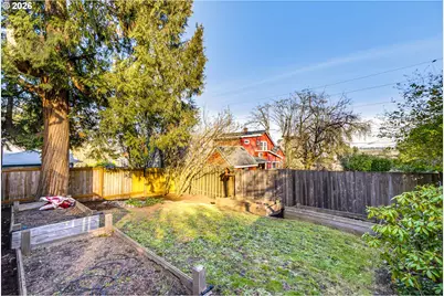 6014 S View Point Ter, Portland, OR 97239 - Photo 36