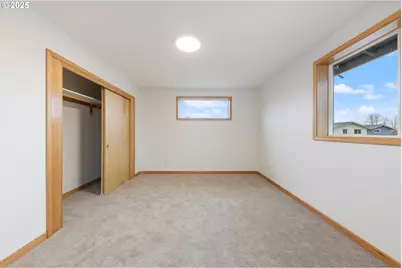 749 St Charles St, Eugene, OR 97402 - Photo 30