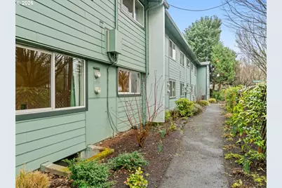 9333 N Lombard St #10, Portland, OR 97203 - Photo 18