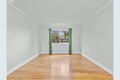 9333 N Lombard St #10, Portland, OR 97203 - Photo 12