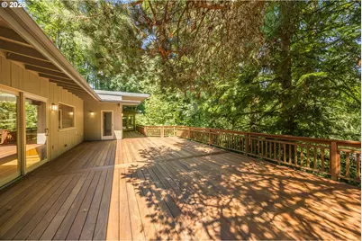 11025 S Tryon Ave, Portland, OR 97219 - Photo 30