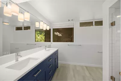 11025 S Tryon Ave, Portland, OR 97219 - Photo 36