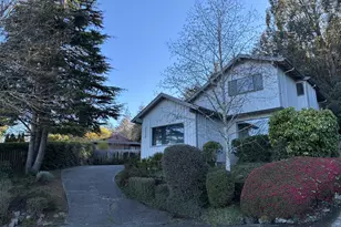 2225 Maine Ct, North Bend, OR 97459 - Photo 1