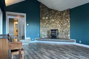 2225 Maine Ct, North Bend, OR 97459 - Photo 6