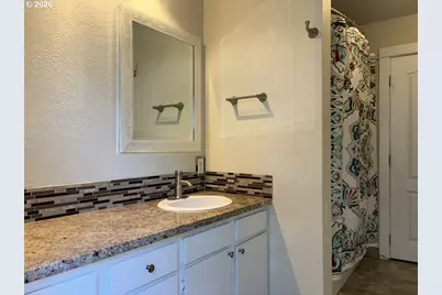 2225 Maine Ct, North Bend, OR 97459 - Photo 36