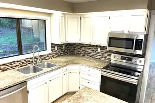 2225 Maine Ct, North Bend, OR 97459 - Photo 14