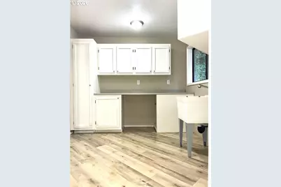 2225 Maine Ct, North Bend, OR 97459 - Photo 22