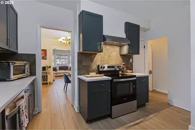 716 N Alberta St, Portland, OR 97217 - Photo 8